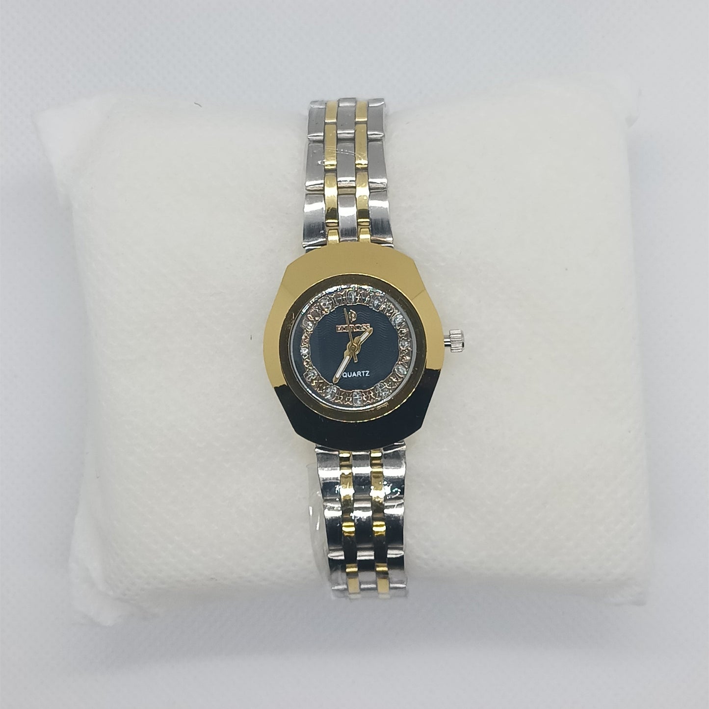 Classic Two-Tone Ladies’ Watch – Gold Bezel & Black Dial