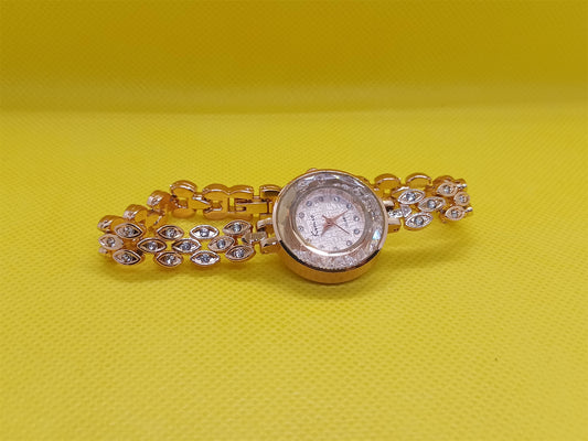 Rose-Gold Crystal Shine Ladies Bracelet Watch