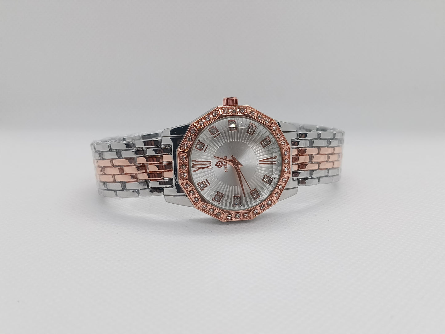 Rose Luxe Ladies Watch – Rose Gold & Silver Chain, Crystal Bezel, Premium Dial