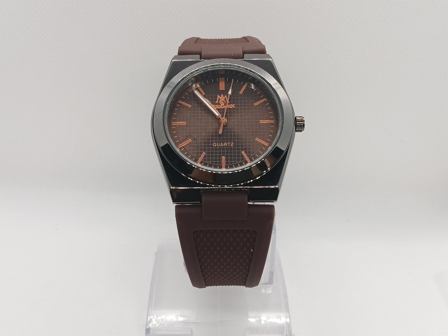 Brown Dial Men’s Watch – Rubber Strap, Water Resistant, Stylish Everyday Wear