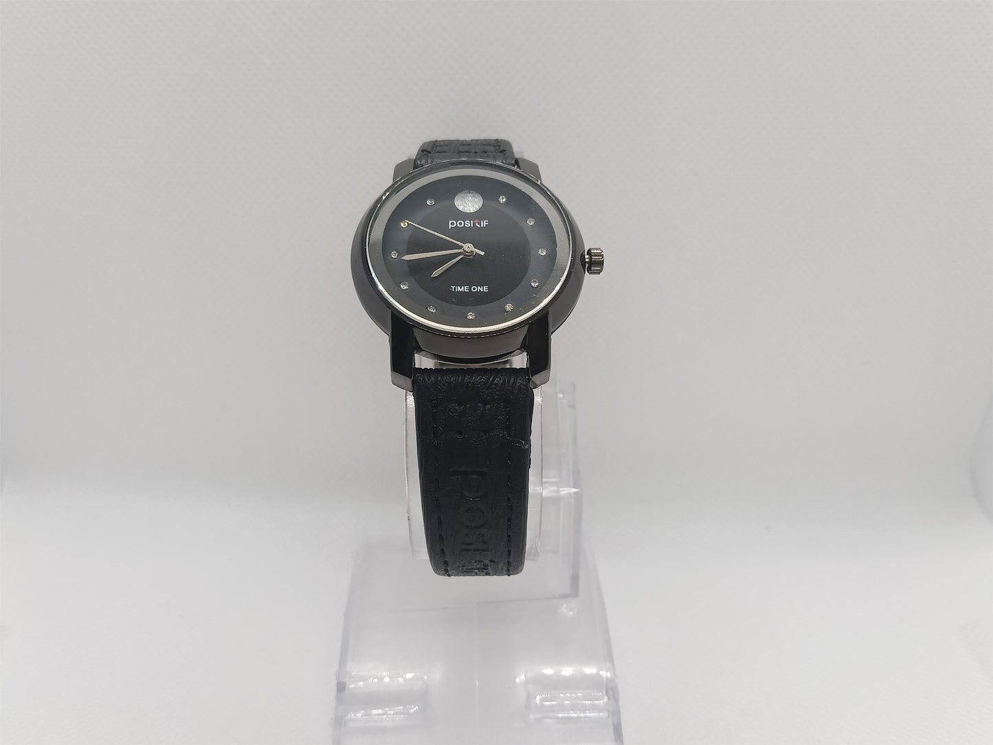 Noir Grace Ladies Watch – Black Dial, Leather Strap, Modern Minimalist Style