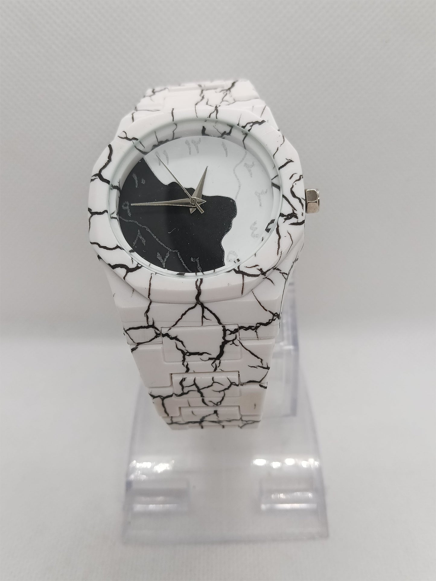 White Marble Arabic Aura – Stone-Inspired Luxury