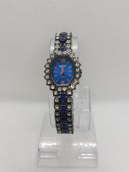 Midnight Sapphire Crystal Bracelet Watch — Silver Edition