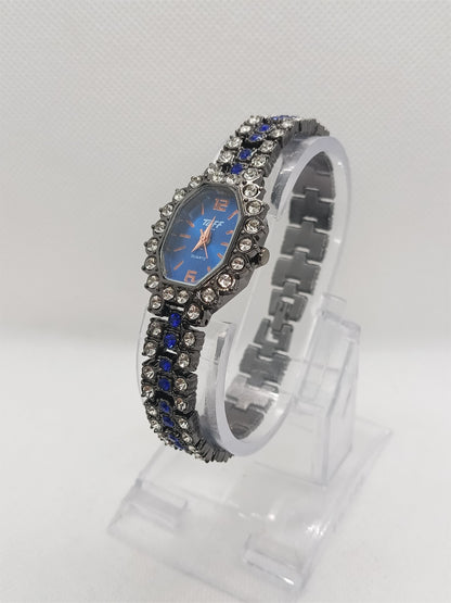 Midnight Sapphire Crystal Bracelet Watch — Silver Edition