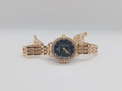 Midnight Aura Ladies Watch – Black Dial, Gold Bracelet, Crystal Bezel, Premium Design