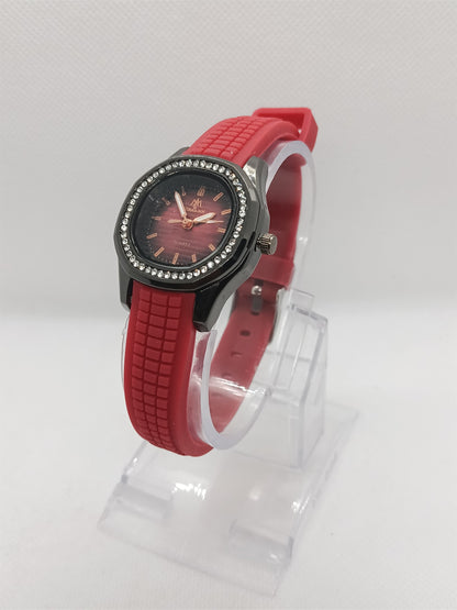 Red Crystal Edge – Bold Rose Radiance