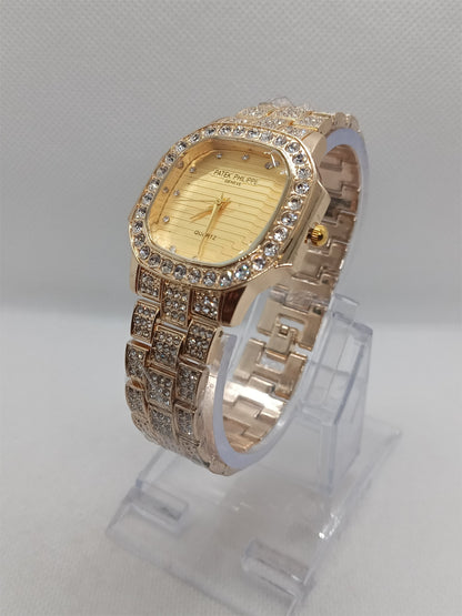 Luxury Gold Stone Chain Ladies Watch