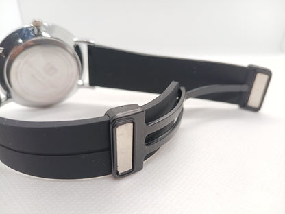 Black Dial Minimal Men's Watch with Magnetic Strap