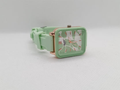 Mint Marble Square – Soft Pastel Elegance