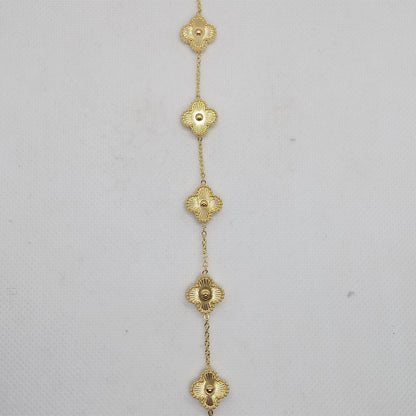 Minimal Clover Drop Gold Bracelet