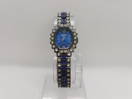 Midnight Sapphire Crystal Bracelet Watch — Silver Edition