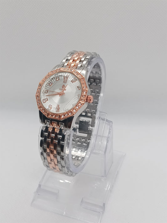 Rose Luxe Ladies Watch – Rose Gold & Silver Chain, Crystal Bezel, Premium Dial