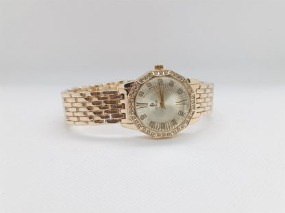 Golden Aura Ladies Watch – Premium Gold Chain, Crystal Accent, Radiant Champagne Dial