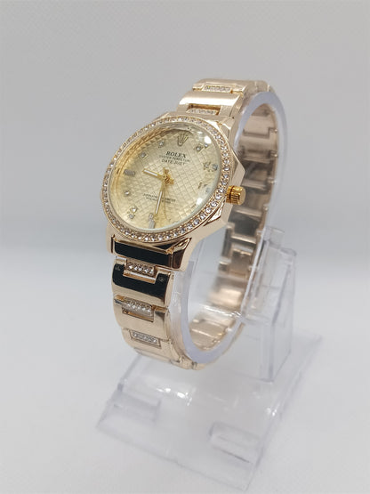 Royal Charm Ladies Watch – Gold Stainless Chain, Crystal Bezel, Textured Dial