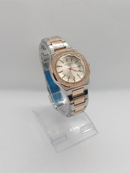 Crystal Bezel Champagne Dial Elegance Watch