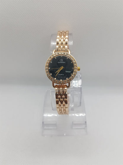 Midnight Aura Ladies Watch – Black Dial, Gold Bracelet, Crystal Bezel, Premium Design