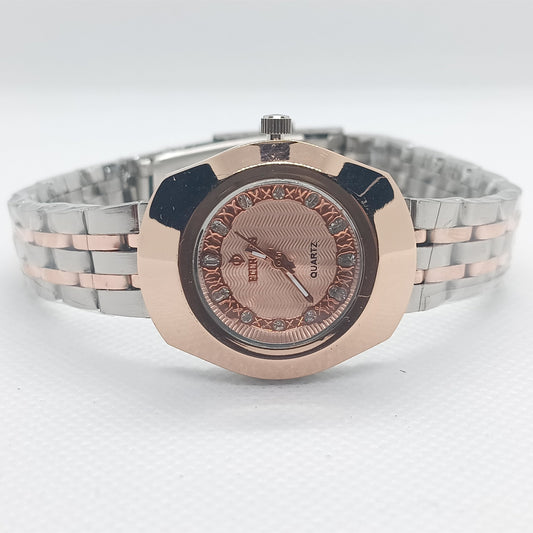 Timeless Ladies’ Watch – Rose Gold Bezel & Rose Dial