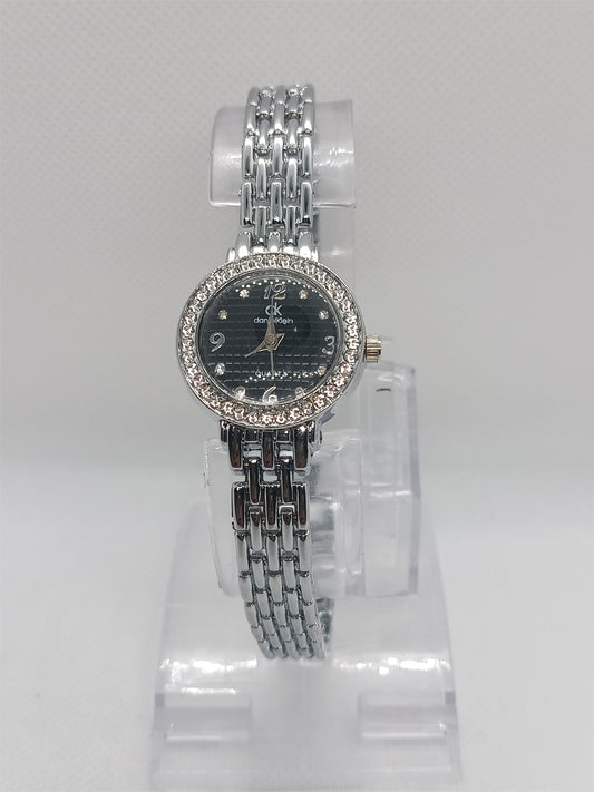 Luxe Charm Ladies Watch – Silver Stainless Bracelet, Crystal Bezel, Black Dial