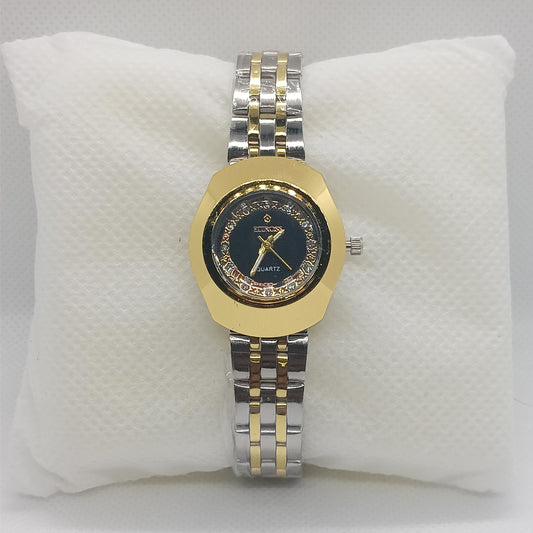 Classic Two-Tone Ladies’ Watch – Gold Bezel & Black Dial