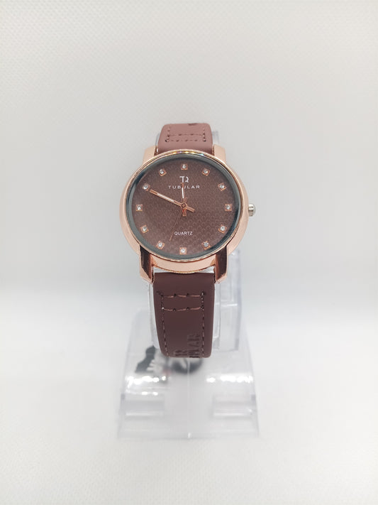 Brown Elegance Ladies Watch – Rose Gold Dial, Leather Strap, Premium Design
