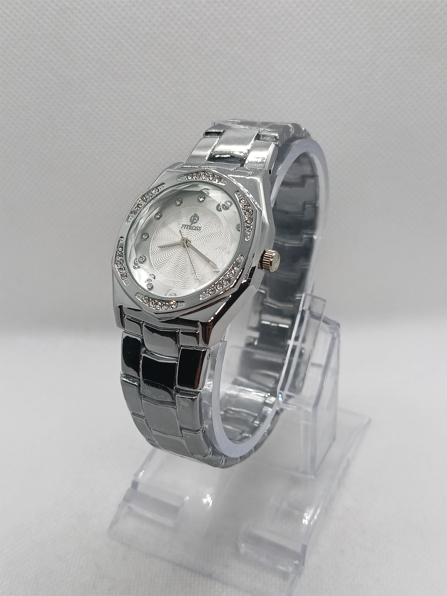 Ladies’ Silver Chain Watch with White Dial