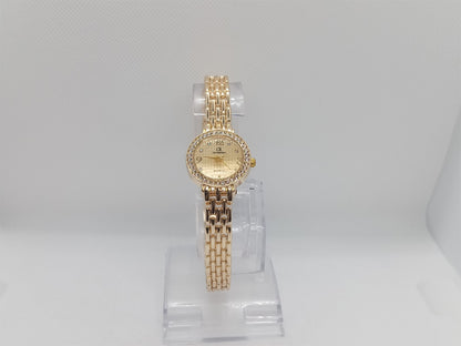 Luxe Charm Ladies Watch – Gold Stainless Bracelet, Crystal Bezel, Elegant Dial