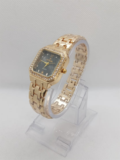 Golden Smoke Classic Square Bracelet Watch