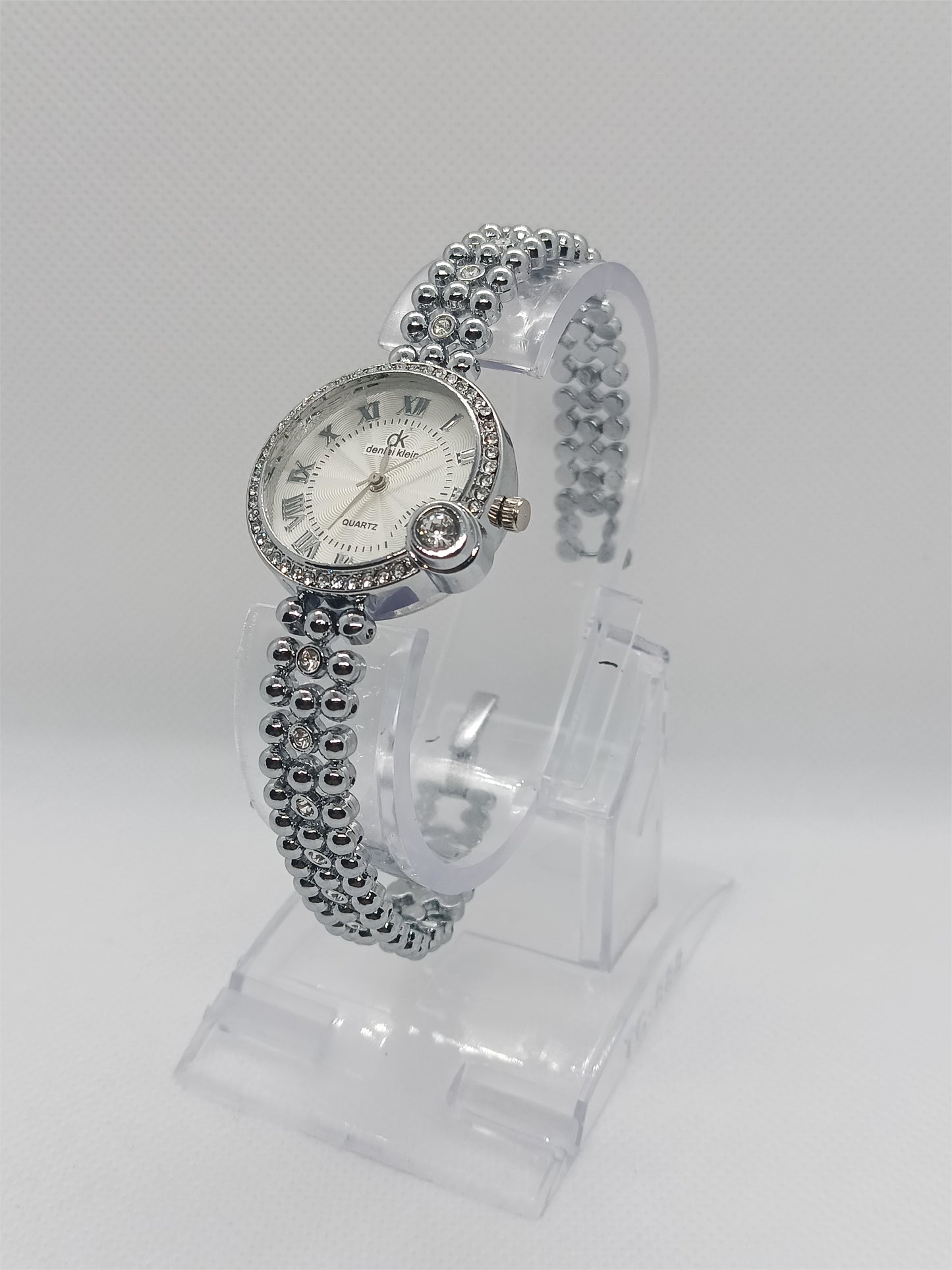 Pearl Radiance Ladies Watch – Silver Beaded Bracelet, Crystal Accent, Premium Classic Design