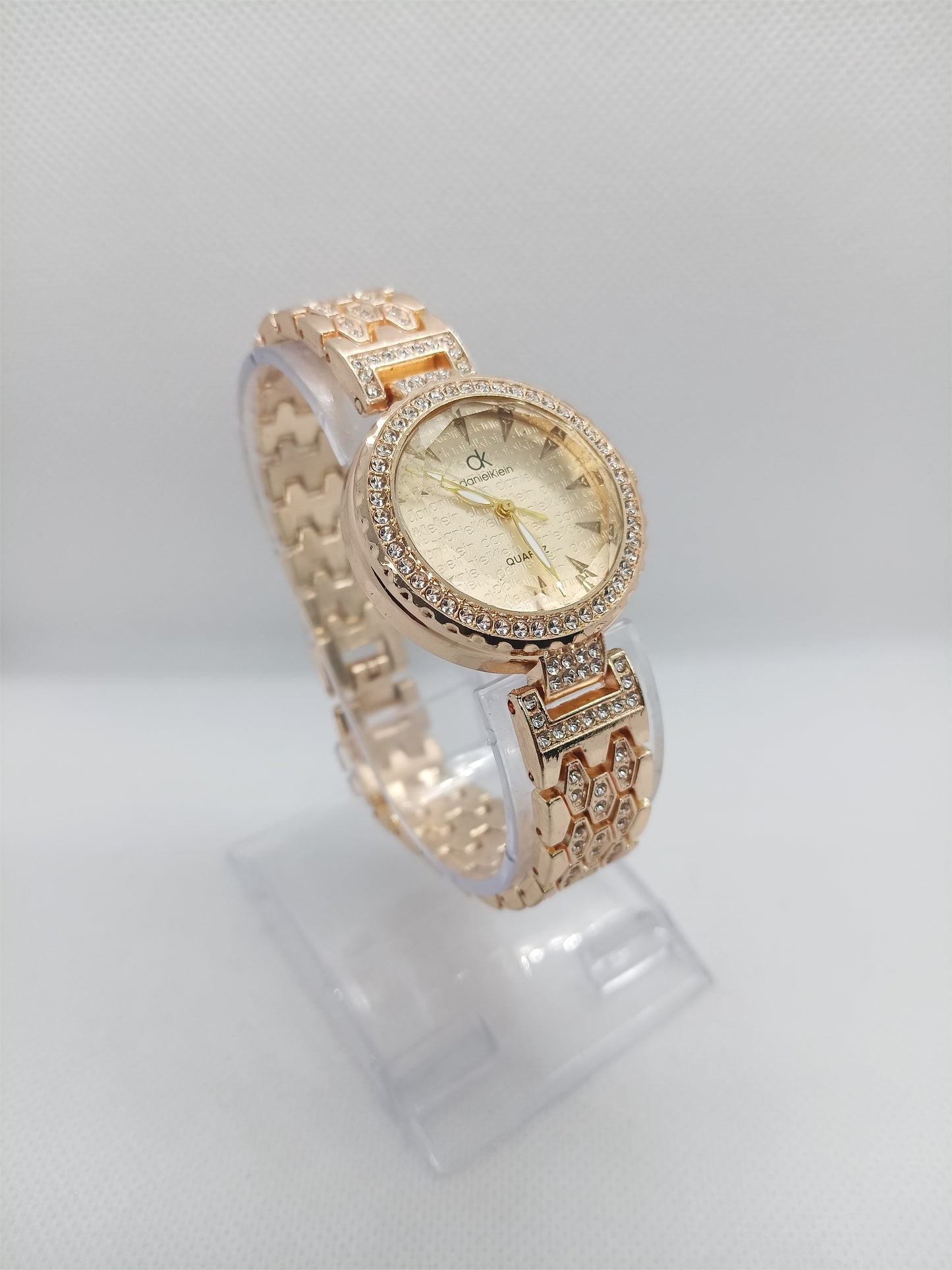 Rose Gold Marble Dial Women’s Watch with Slim Strap