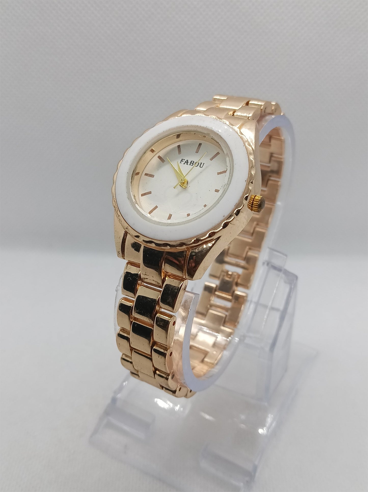 Minimal Gold Dial Ladies Chain Watch