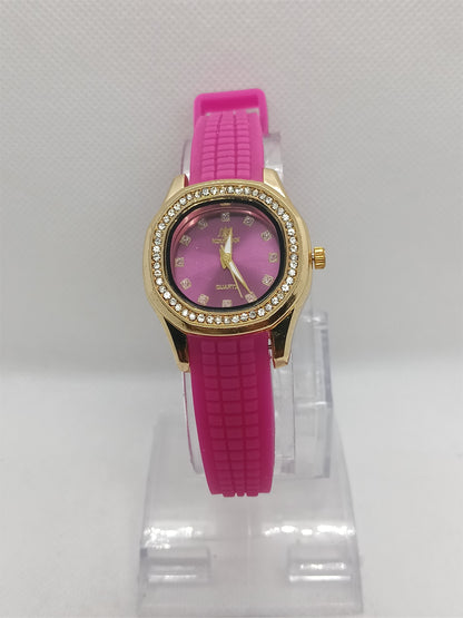 Pink Crystal Edge – Golden Charm Edition