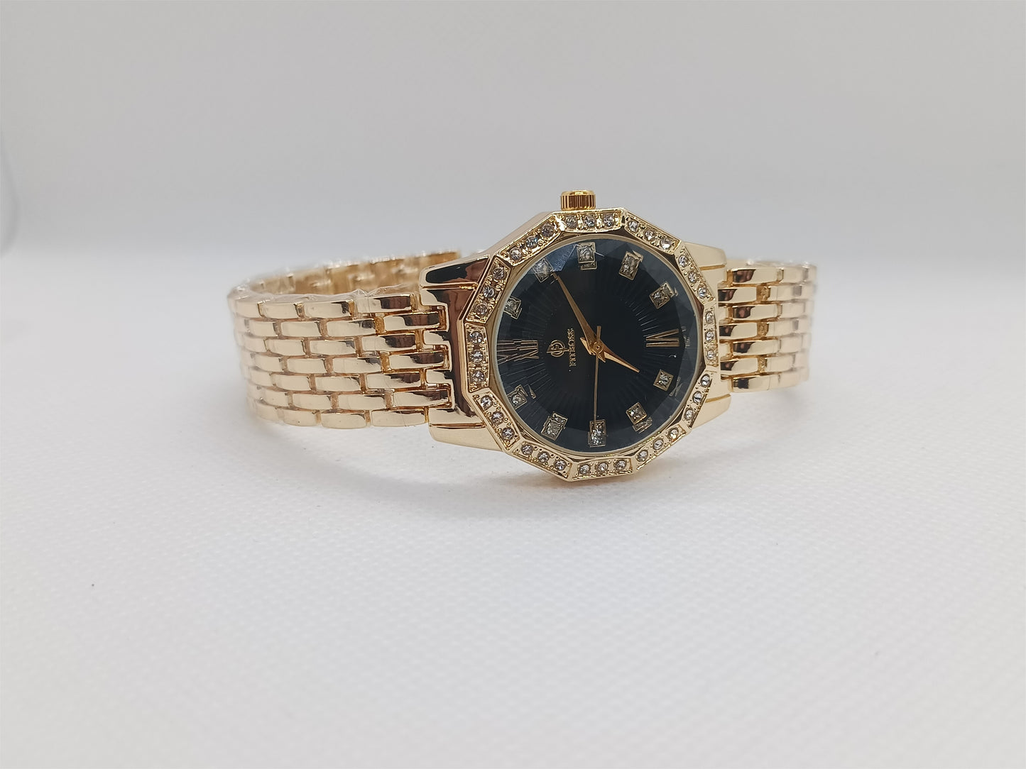 Midnight Grace Ladies Watch – Gold Bracelet, Black Dial, Crystal Bezel