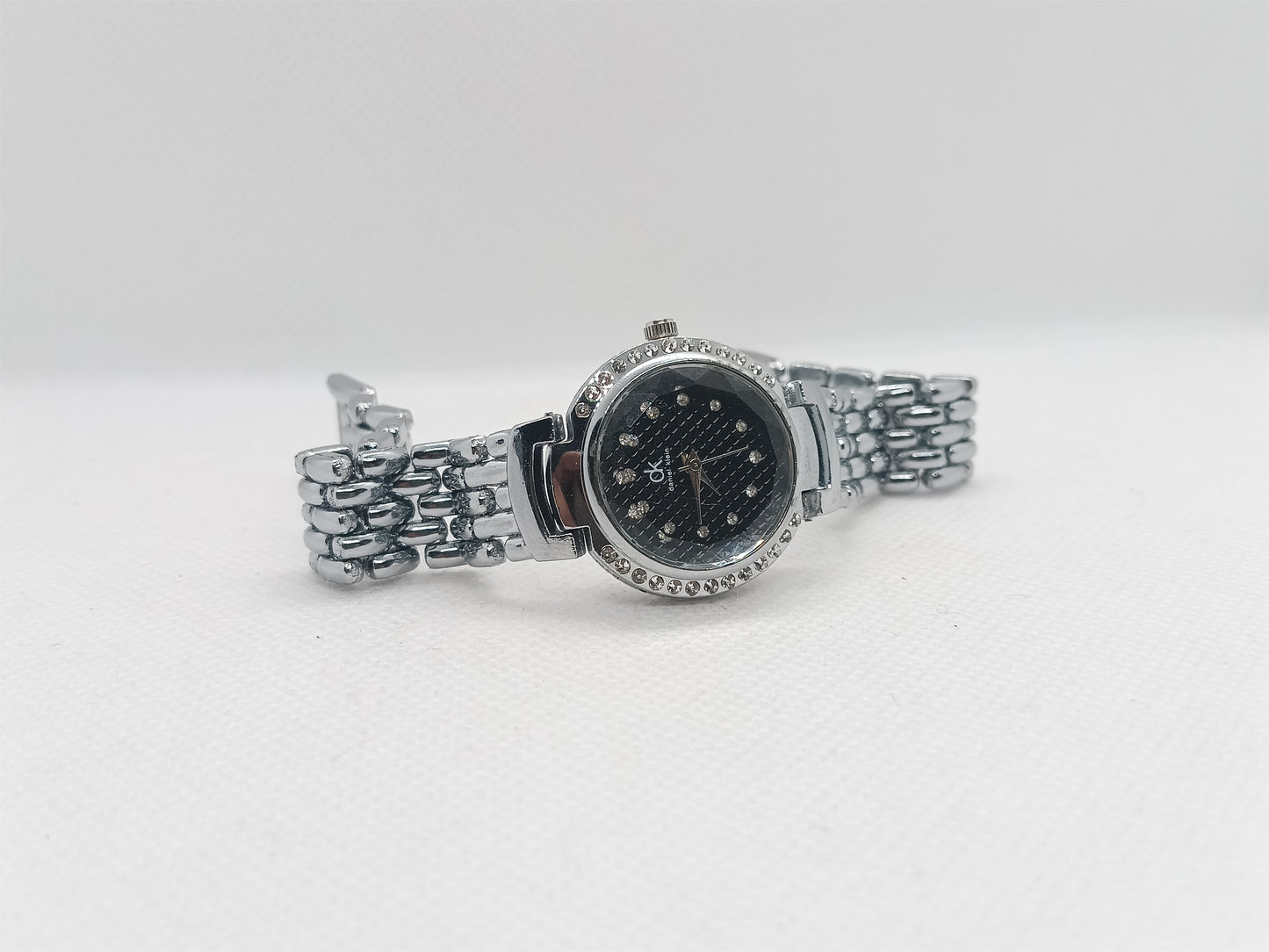 Ladies’ Silver Chain Watch with Black Dial