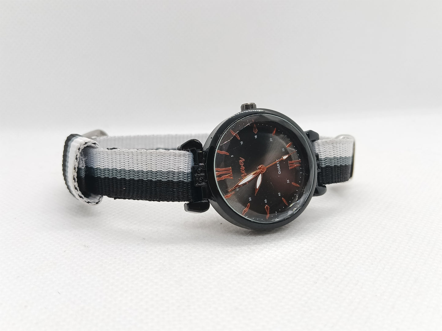 Ladies’ Black Dial Fabric Strap Watch – Minimal Style